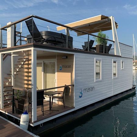 Floating House Mm, Marina Portoroz Villa Bagian luar foto